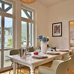 Apartment Hyggeliving - Neu - Luxus - - Bergblick - 3 Balkone - Parken - 100qm *