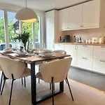 Apartment Hyggeliving - Neu - Luxus - - Bergblick - 3 Balkone - Parken - 100qm