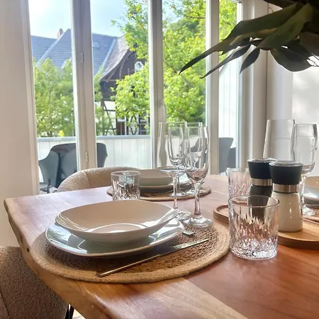 Apartment Hyggeliving - Neu - Luxus - - Bergblick - 3 Balkone - Parken - 100qm *