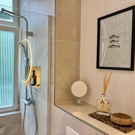 Apartmán Hyggeliving - Neu - Luxus - - Bergblick - 3 Balkone - Parken - 100qm