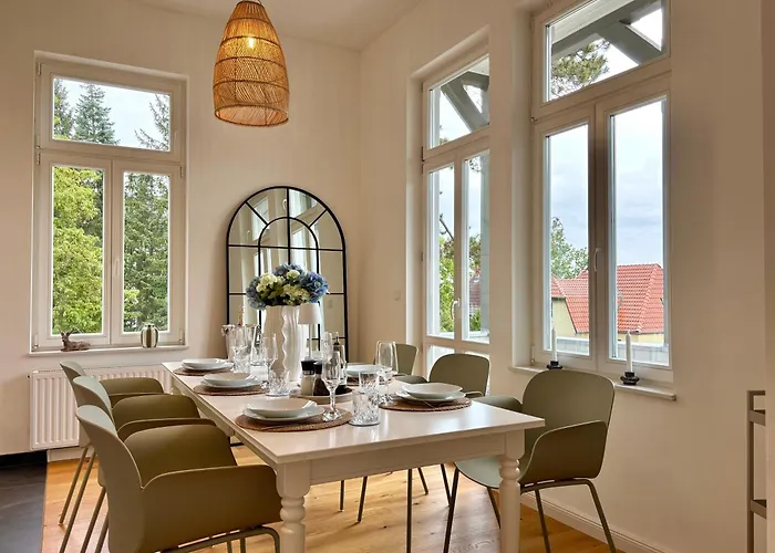 Hyggeliving - Neu - Luxus - - Bergblick - 3 Balkone - Parken - 100qm Lejlighed